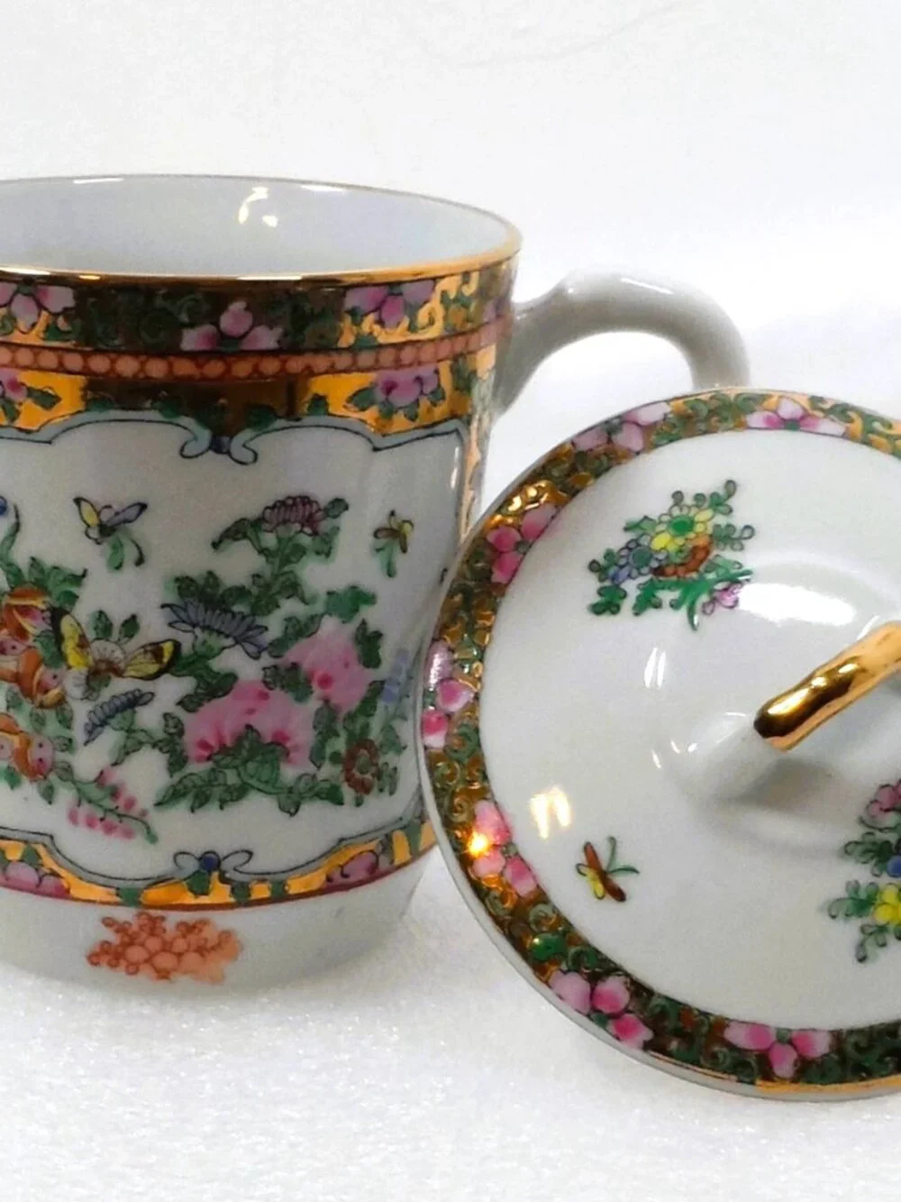 Vintage Mug w/Lid Famille Rose Porcelain W/ Floral/Birds + Gold Gilt
